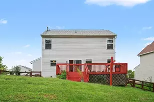 9648 Fallshill Cir, Springfield Township, OH 45231 - Photo 23