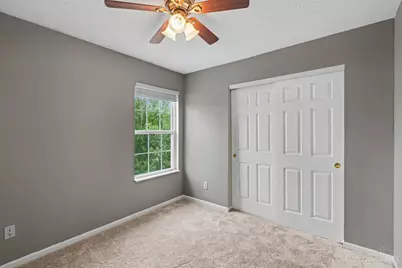 9648 Fallshill Circle, Springfield Township, OH 45231 - Photo 13