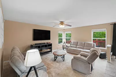 9648 Fallshill Circle, Springfield Township, OH 45231 - Photo 5