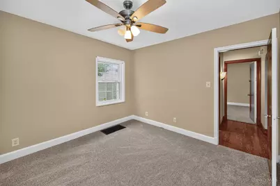 504 N Lawn Avenue, Hamilton, OH 45013 - Photo 25