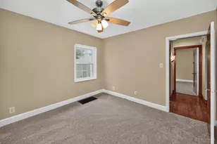 504 N Lawn Ave, Hamilton, OH 45013 - Photo 25