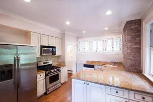 2035 Calvin Cliff Ln, Cincinnati, OH 45206 - Photo 9