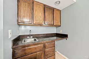 6831 Perinwood Dr, Green Township, OH 45248 - Photo 35