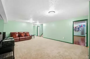 2651 Affirmed Dr, Hamilton Township, OH 45152 - Photo 41