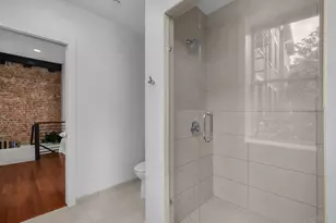 1509 Pleasant St, Cincinnati, OH 45202 - Photo 7