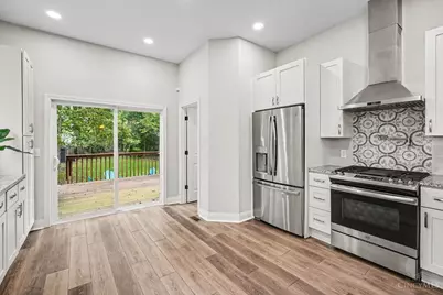 1720 Dexter Avenue, Cincinnati, OH 45206 - Photo 15