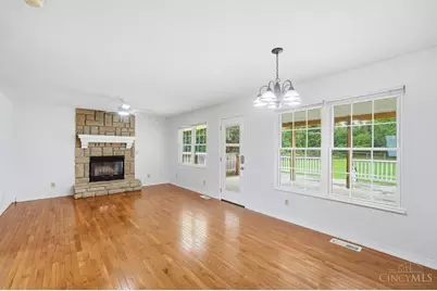 6265 Middleboro Road, Harlan Township, OH 45107 - Photo 9
