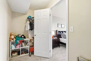 9698 Fallsridge Ct, Springfield Township, OH 45231 - Photo 61