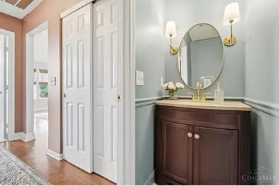 9698 Fallsridge Court, Springfield Township, OH 45231 - Photo 27