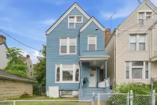 3216 Hackberry St, Cincinnati, OH 45207 - Photo 1