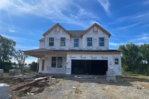 1757 Goldfinch Ln, Miami Township, OH 45150 - Photo 1