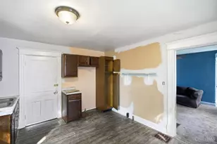 2439 Benninghofen Ave, Hamilton, OH 45015 - Photo 5