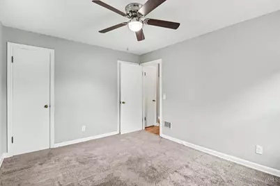7418 Plainfield Road, Deer Park, OH 45236 - Photo 15