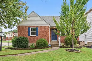 7418 Plainfield Rd, Deer Park, OH 45236 - Photo 1