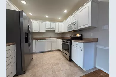 5786 Fourson Drive, Delhi Township, OH 45233 - Photo 9