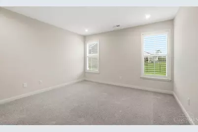 4982 Renaissance Park Drive, Middletown, OH 45005 - Photo 27