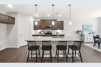 4982 Renaissance Park Drive, Middletown, OH 45005 - Photo 15