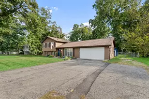 1147 Ferris Rd, Union Township, OH 45102 - Photo 3