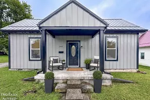342 Johnson St, Hillsboro, OH 45133 - Photo 1