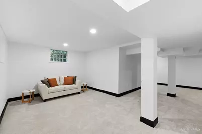 1016 Valley Lane, Cincinnati, OH 45229 - Photo 29