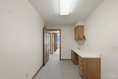 136 N Breiel Boulevard, Middletown, OH 45042 - Photo 17