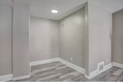 5211 Montgomery Road, Norwood, OH 45212 - Photo 9