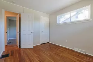 4310 Sunburst Ln, Cincinnati, OH 45238 - Photo 11