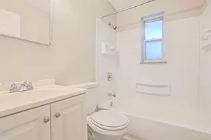 4310 Sunburst Ln, Cincinnati, OH 45238 - Photo 17
