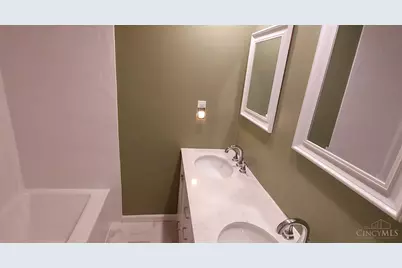 10681 Carolina Trace Road, Harrison Township, OH 45030 - Photo 17