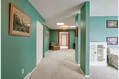 885 W Michaels Road, Tipp City, OH 45371 - Photo 9