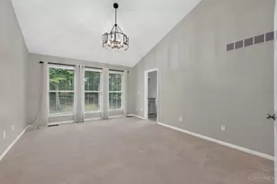 1001 Castlebay Dr, Pierce Township, OH 45245 - Photo 29