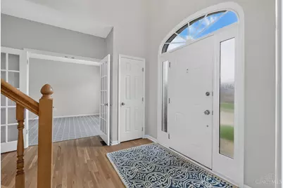 1001 Castlebay Drive, Pierce Township, OH 45245 - Photo 11
