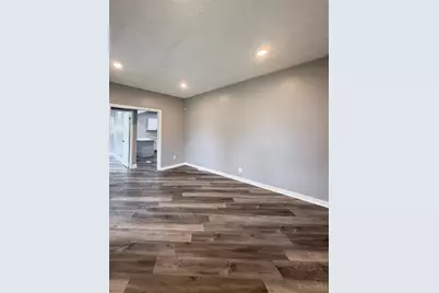 1807 Waltham Avenue, Cincinnati, OH 45239 - Photo 5
