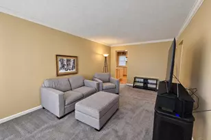 2612 Keysport Ln, Colerain Township, OH 45231 - Photo 5