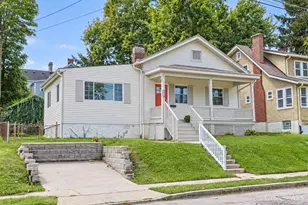 2529 Ridgeland Pl, Cincinnati, OH 45212 - Photo 1