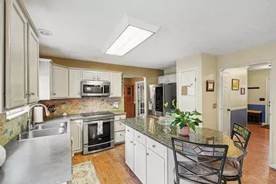 6357 Maple Grove, Hamilton Township, OH 45152 - Photo 5