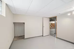 33 Hillsdale St, Cincinnati, OH 45216 - Photo 47