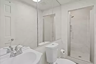 1619 Mansfield St, Cincinnati, OH 45202 - Photo 9