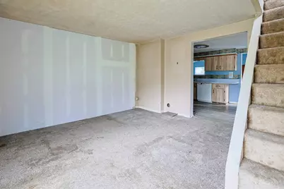 1081 McKelvey Road, Springfield Township, OH 45231 - Photo 5