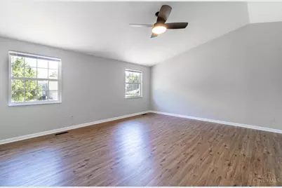 5687 Pepperridge Court, Hamilton Township, OH 45039 - Photo 13