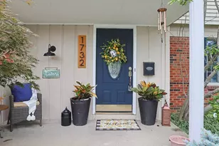 1732 Fullerton Dr, Springfield Township, OH 45240 - Photo 3