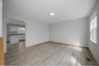 5882 Trailside Court, Deerfield Township, OH 45040 - Photo 7