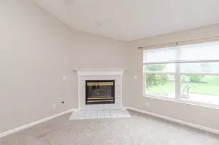 2287 Appleblossom Dr, Miamisburg, OH 45342 - Photo 11