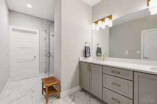 4252 Parkview Dr, Blue Ash, OH 45242 - Photo 13