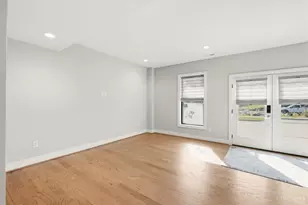 4252 Parkview Dr, Blue Ash, OH 45242 - Photo 3