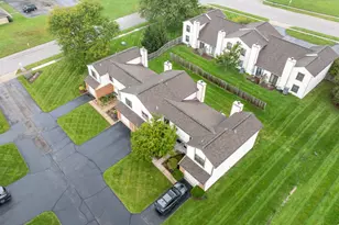 8495 Woodgrove Dr, Washington Twp, OH 45458 - Photo 41