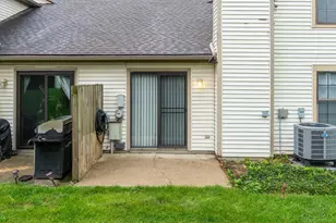 8495 Woodgrove Dr, Washington Twp, OH 45458 - Photo 39