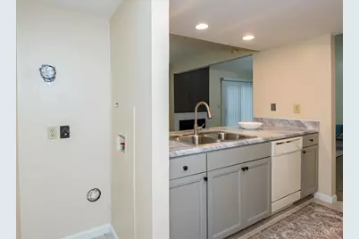8495 Woodgrove Drive, Washington Twp, OH 45458 - Photo 17