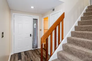 8495 Woodgrove Dr, Washington Twp, OH 45458 - Photo 5