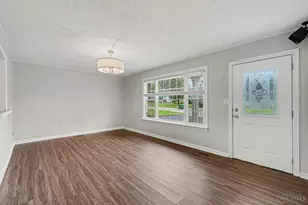 1205 Sunrise Dr, Loveland, OH 45140 - Photo 5